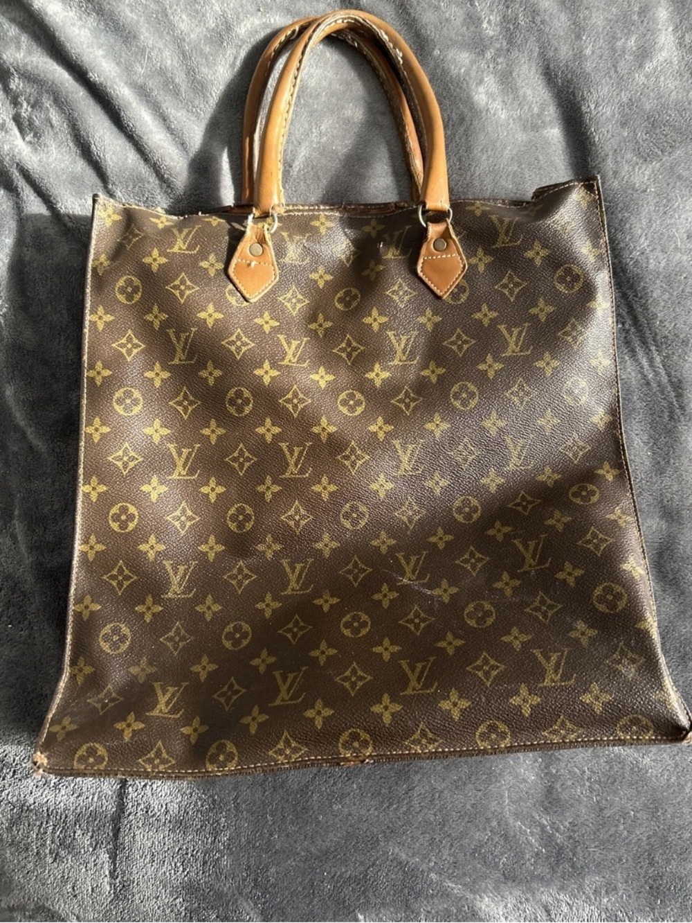 Louis Vuitton Monogram Canvas Messenger Tote in Brown and Tan